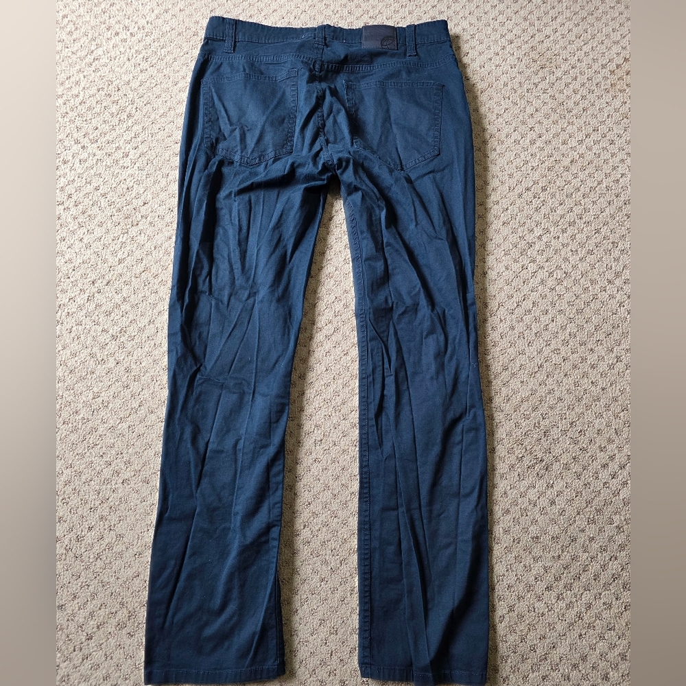 Free planet pants